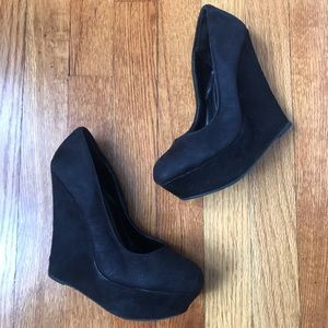 Brash Suede Wedges